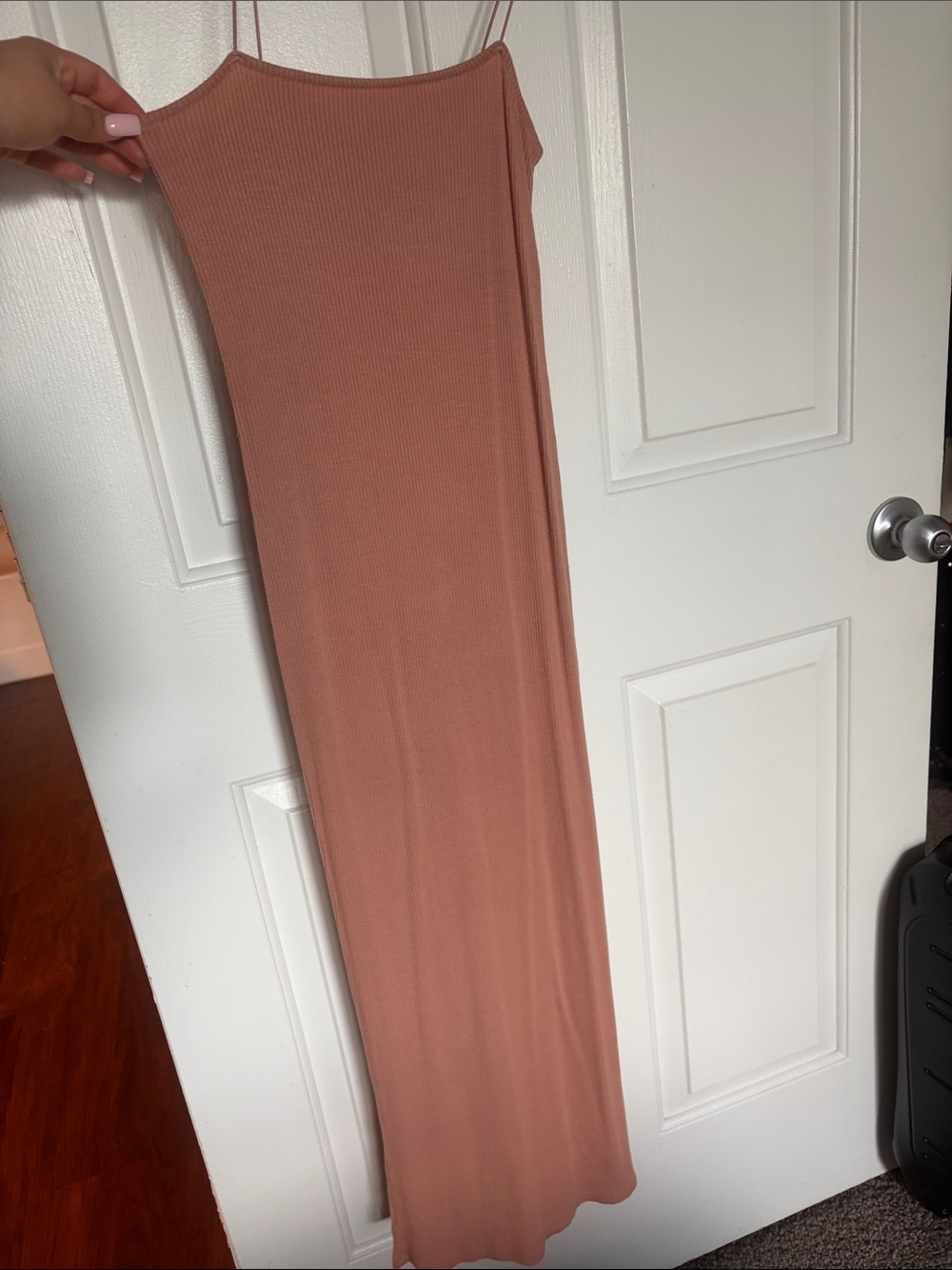 Forever 21 Ribbed Spaghetti Strap Maxi Dress in Mauve
